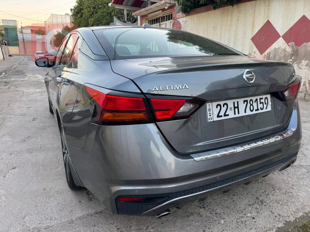 نیسان ئەلتیما